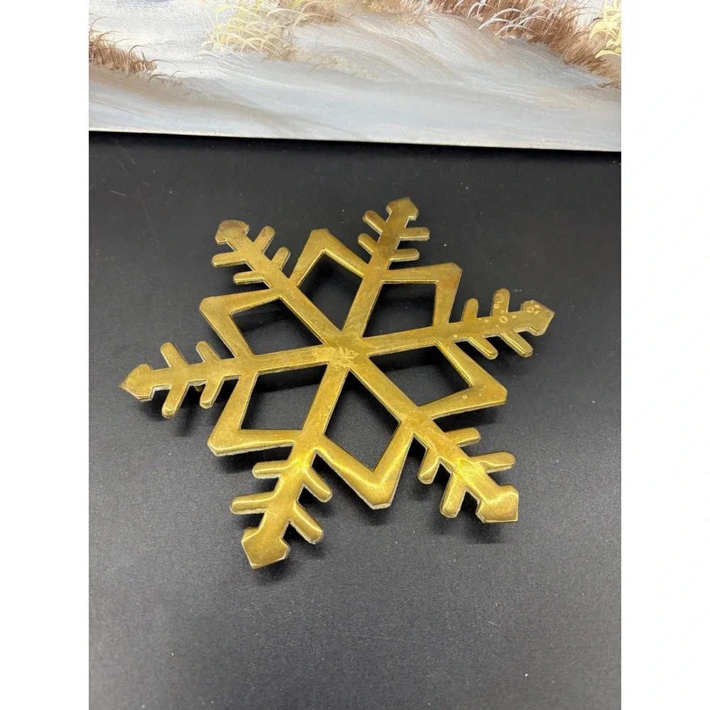 Vintage Brass Snowflake Trivet Large 8.5 Inch Metal Hot Plate Stand Taiwan
